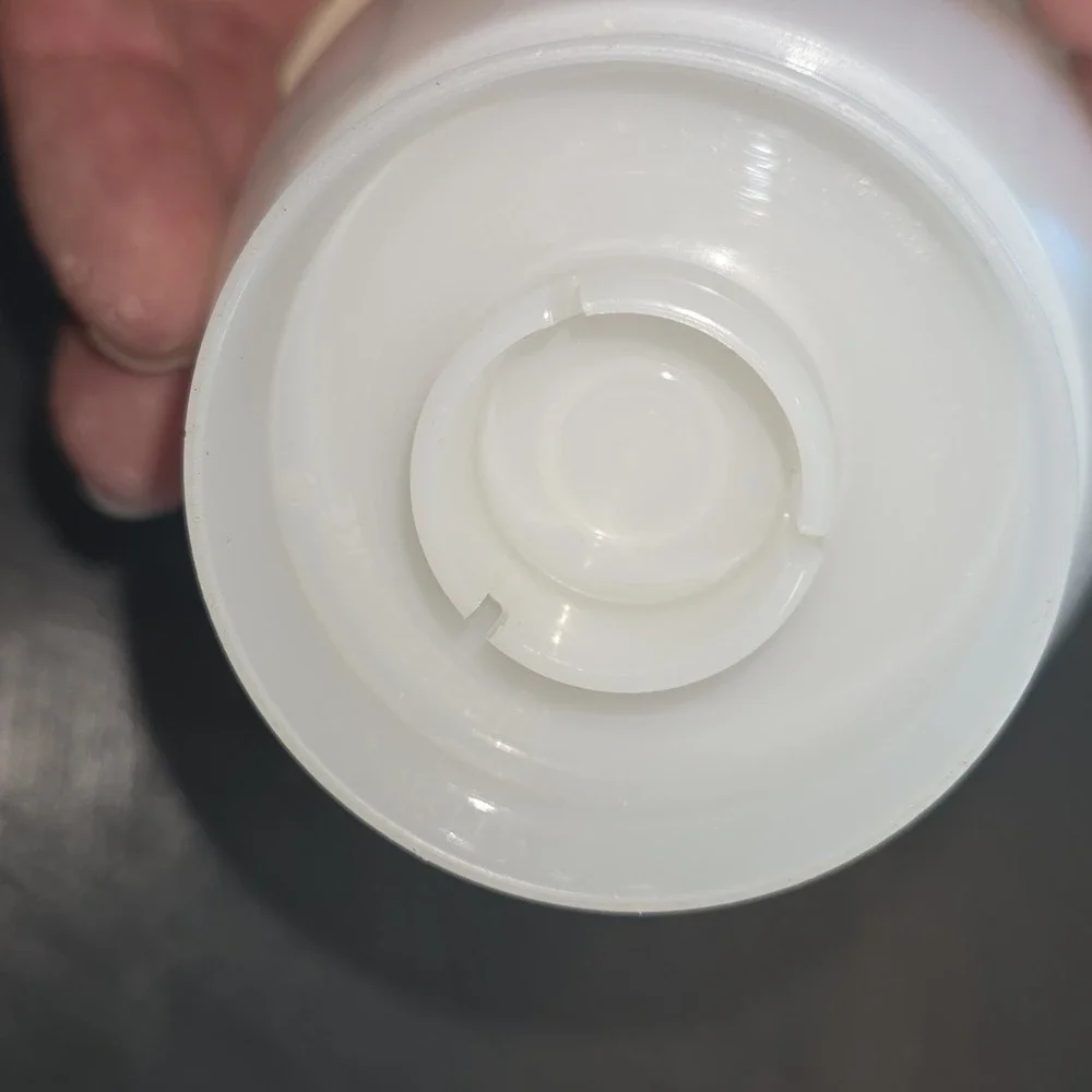 Vintage Tupperware Servalier Small Bowl 732-4 with‎ Lid 733-20 White Cream USA